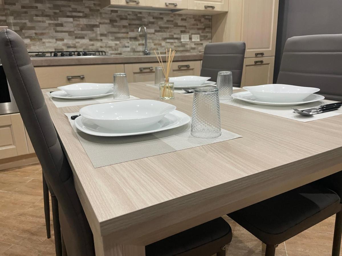 B&B Miramare Suite Borgo Taranto Exterior foto
