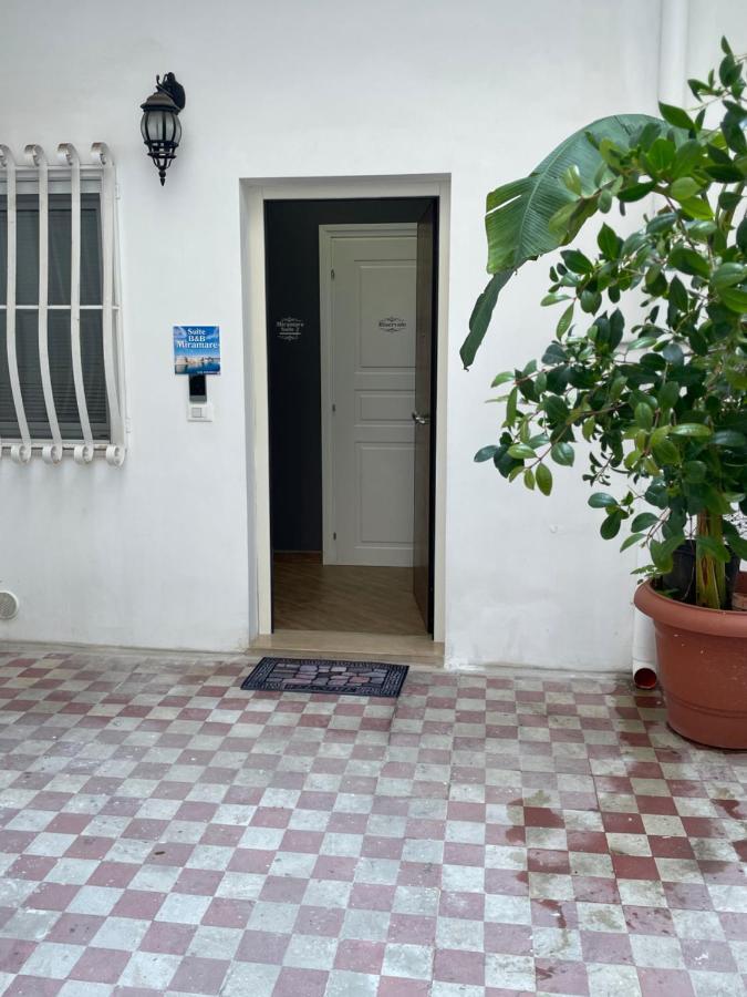B&B Miramare Suite Borgo Taranto Exterior foto